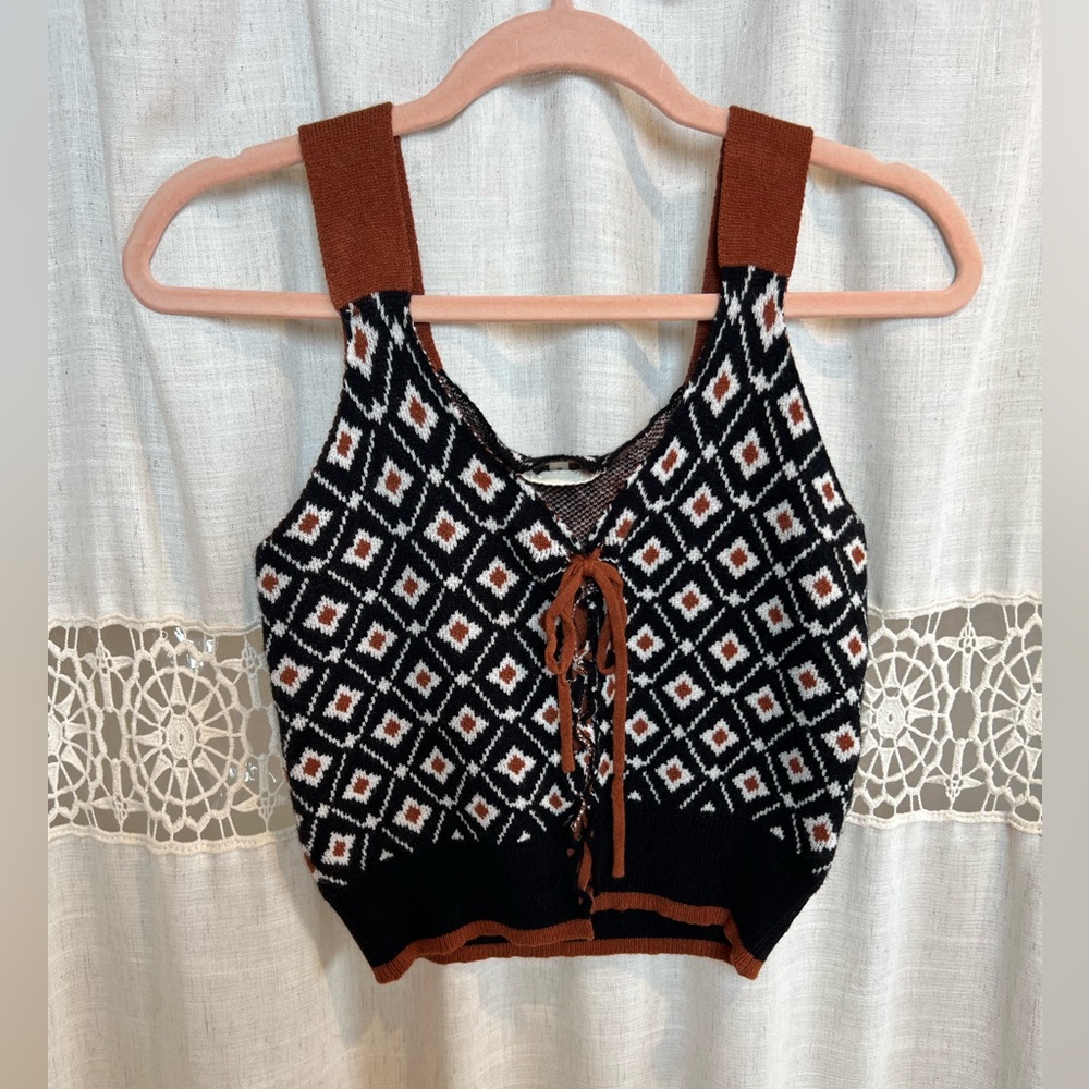 Knit vest